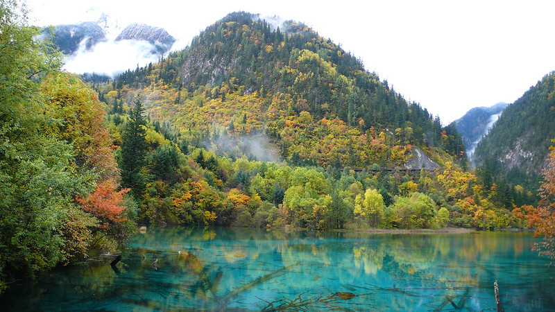 Mountains of Five Flowered Lake